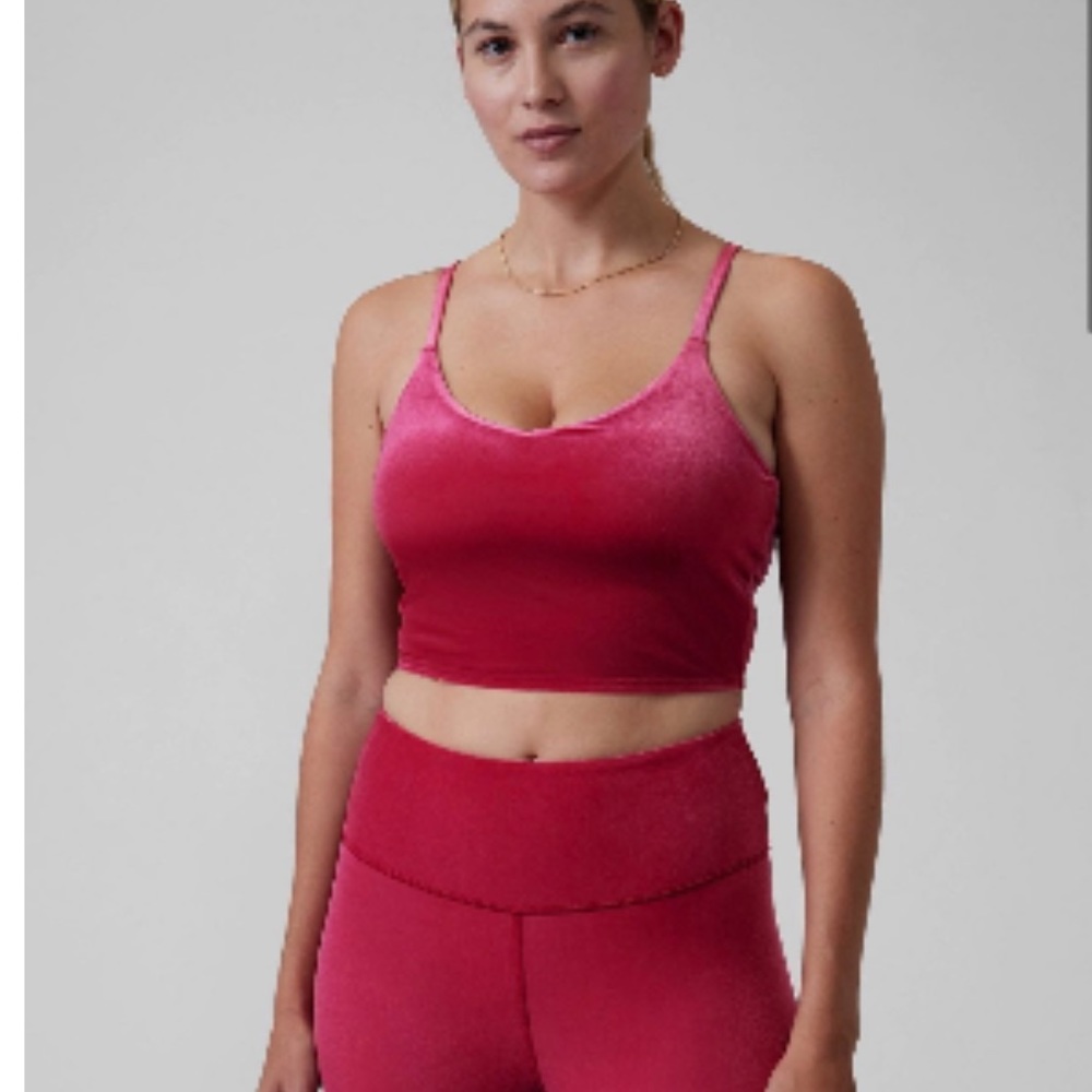 Athleta elation v neck velvet bra D-DD